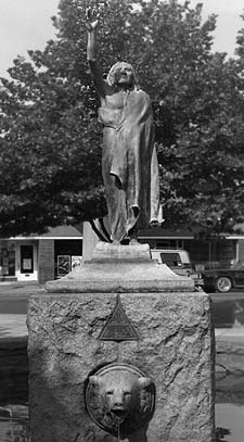 Statute Of Chief Sealth